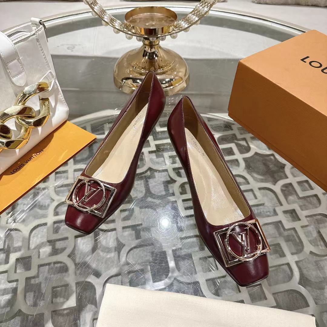 Women's high heels